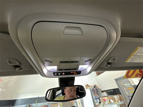 Certified 2020 Chevrolet Equinox Premier image 22