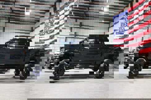 Used 2016 RAM 2500 Laramie w/ Sport Appearance Group image 5