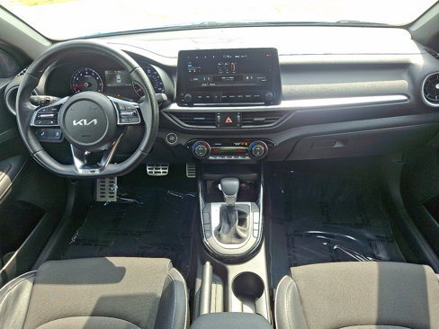Used 2022 Kia Forte GT-Line image 15