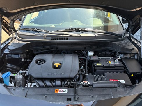 Certified 2022 Kia Soul LX image 6