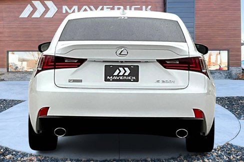Used 2016 Lexus IS 200t image 6