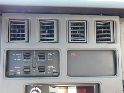 Used 1988 Chevrolet Corvette Coupe image 12