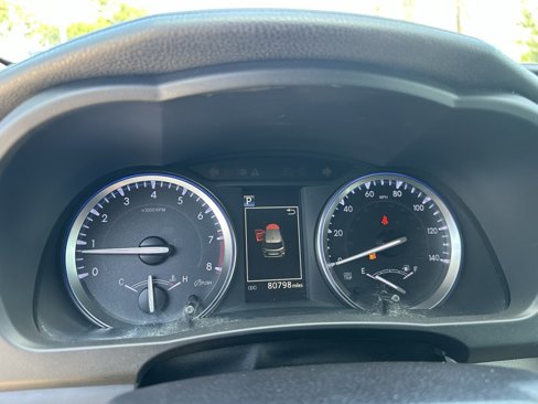 Used 2018 Toyota Highlander Limited image 16