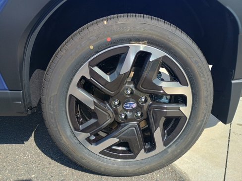 New 2025 Subaru Forester Premium image 7