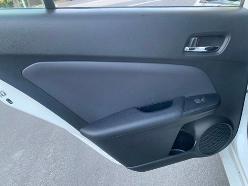 Used 2020 Toyota Prius LE image 15