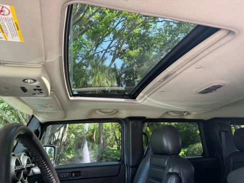 Used 2006 HUMMER H2 image 19