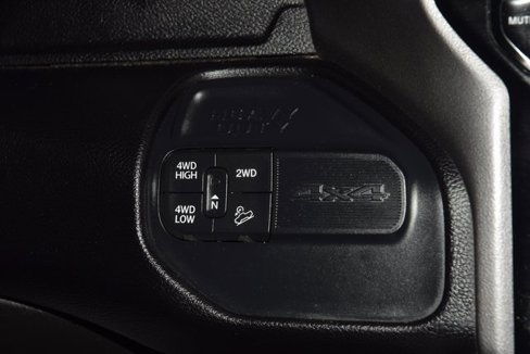 Used 2022 RAM 2500 Big Horn w/ Level C Equiment Group image 31