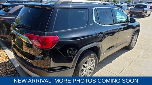 Used 2018 GMC Acadia SLT image 3