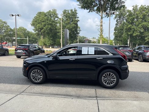 Used 2024 Cadillac XT4 Premium Luxury image 7