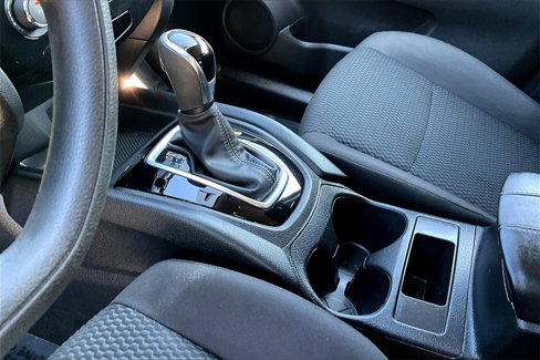 Used 2019 Nissan Rogue Sport S w/ Appearance Package image 18