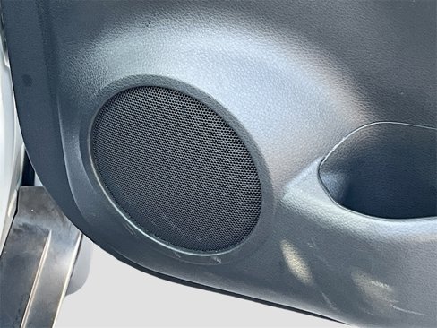 Certified 2020 Nissan Rogue SV image 33