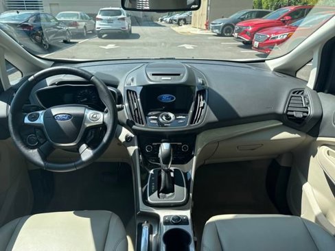 Used 2016 Ford C-MAX Energi SEL w/ Equipment Group 302A image 12