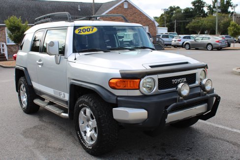 Used 2007 Toyota FJ Cruiser 4WD image 11