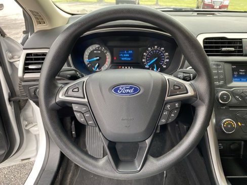 Used 2018 Ford Fusion S image 22