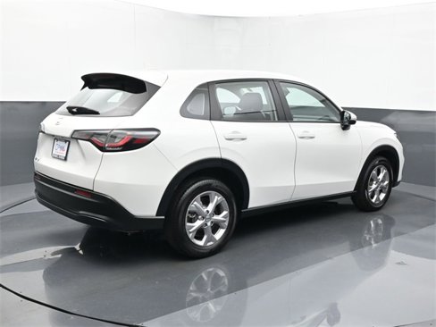 Used 2025 Honda HR-V LX image 5