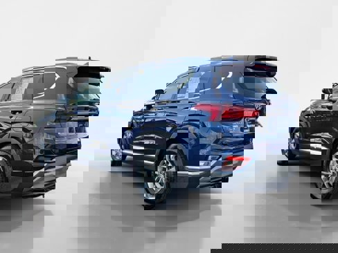 Used 2020 Hyundai Santa Fe SEL image 5