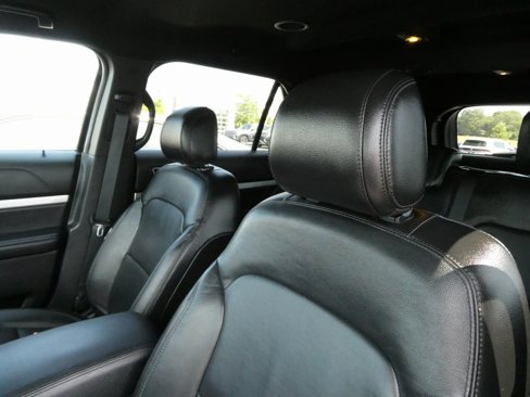 Used 2017 Ford Explorer XLT w/ Equipment Group 202A image 35