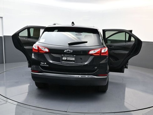 Used 2020 Chevrolet Equinox LT w/ Midnight Edition image 29