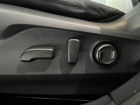 Used 2020 Subaru Outback Premium image 20