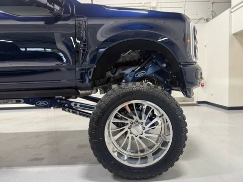 Used 2023 Ford F250 Platinum image 29