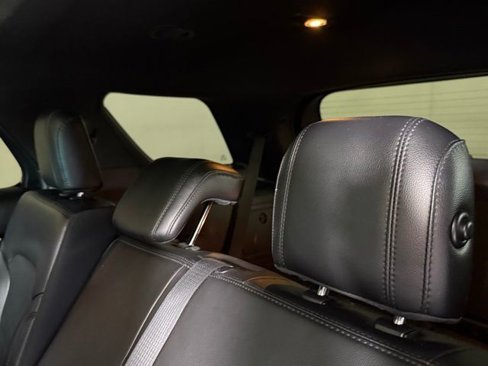 Used 2017 Ford Explorer XLT w/ Equipment Group 202A image 23