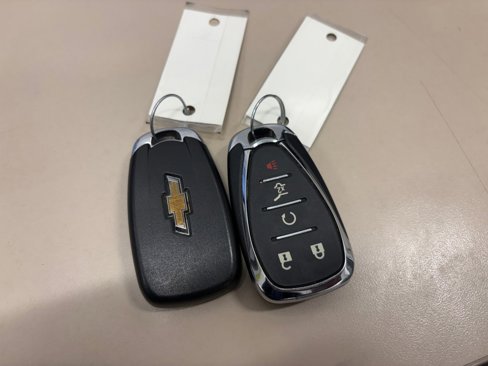 Used 2021 Chevrolet Equinox LT image 47