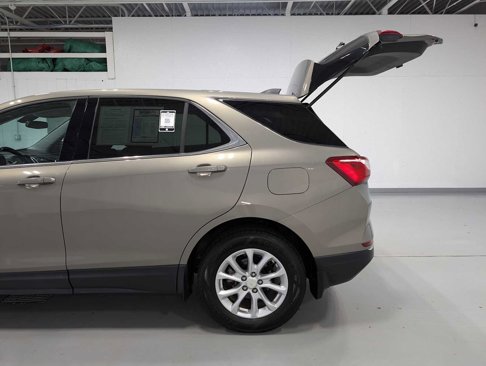 Used 2018 Chevrolet Equinox LT image 10
