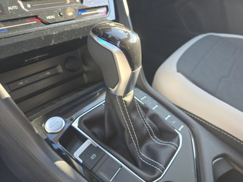 New 2025 Volkswagen Taos SE image 35