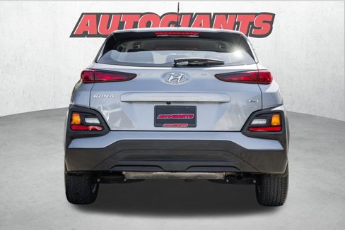 Used 2021 Hyundai Kona SE w/ Cargo Package image 8