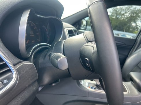Used 2018 Jeep Grand Cherokee Laredo image 35