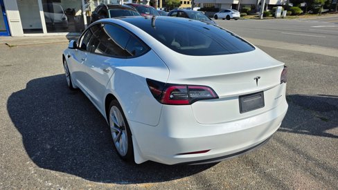 Used 2022 Tesla Model 3 Long Range image 7