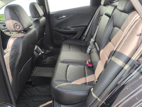 Used 2022 Chevrolet Malibu LT w/ Leather Package image 28