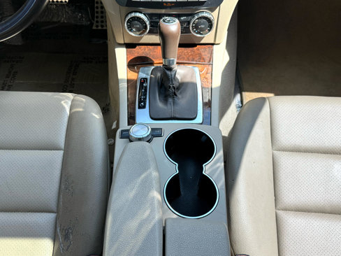 Used 2012 Mercedes-Benz C 250 Sedan image 15