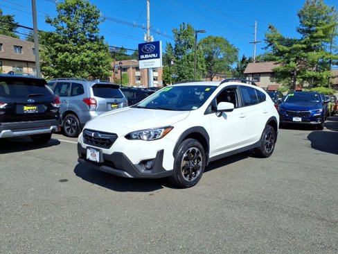 Certified 2023 Subaru Crosstrek 2.0i Premium image 3