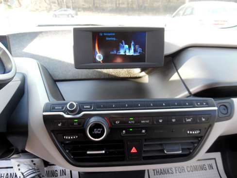 Used 2015 BMW i3 image 13