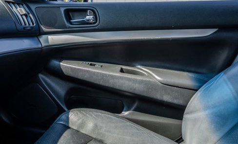 Used 2010 INFINITI G37 Journey w/ Premium Pkg image 22