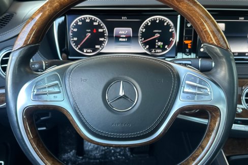 Used 2015 Mercedes-Benz S 550 Sedan image 23