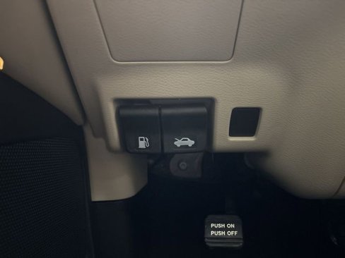 Used 2020 Nissan Murano SL image 51