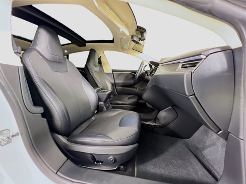 Used 2014 Tesla Model S 60 image 28