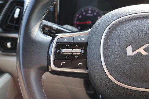 Used 2022 Kia Sorento S image 14