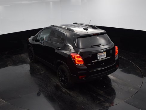 Used 2022 Chevrolet Trax LT w/ Midnight Edition image 29