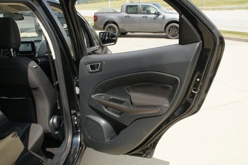 Used 2018 Ford EcoSport SE image 27