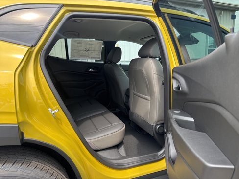New 2025 Chevrolet Trax ACTIV image 18