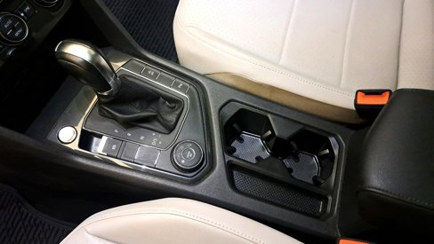 Used 2019 Volkswagen Tiguan SEL image 20