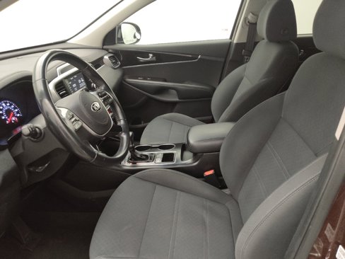 Used 2019 Kia Sorento S image 17