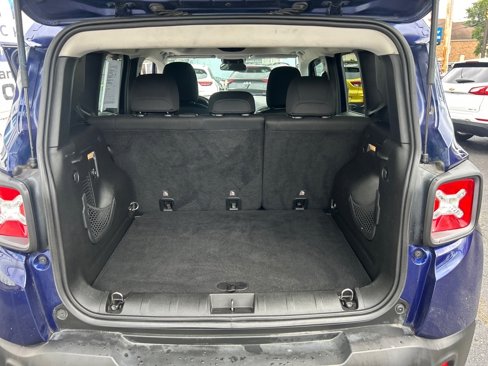 Used 2016 Jeep Renegade Trailhawk image 16