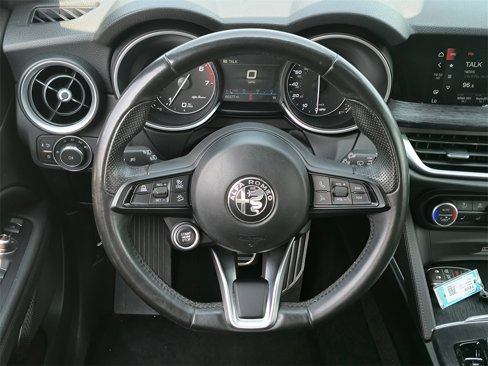 Used 2022 Alfa Romeo Stelvio Sprint image 29