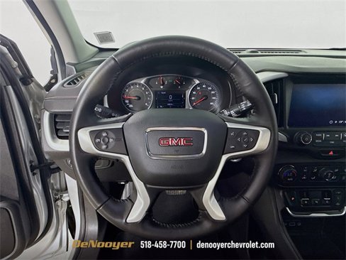 Used 2018 GMC Terrain SLE w/ Driver Convenience Package image 11