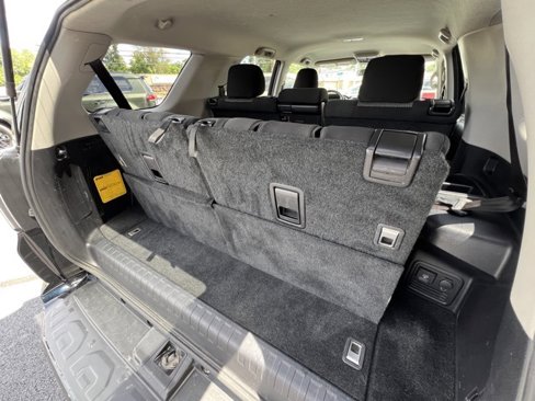Used 2019 Toyota 4Runner SR5 image 10