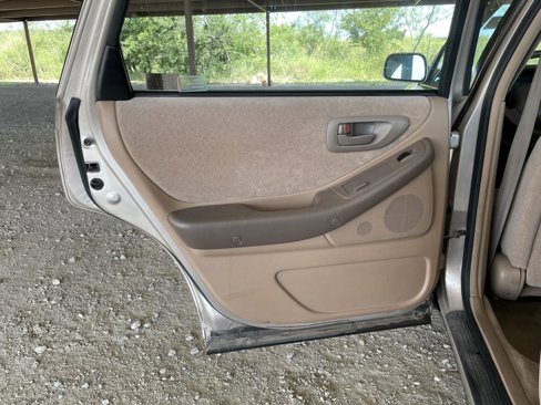 Used 1996 Toyota Avalon XL image 19